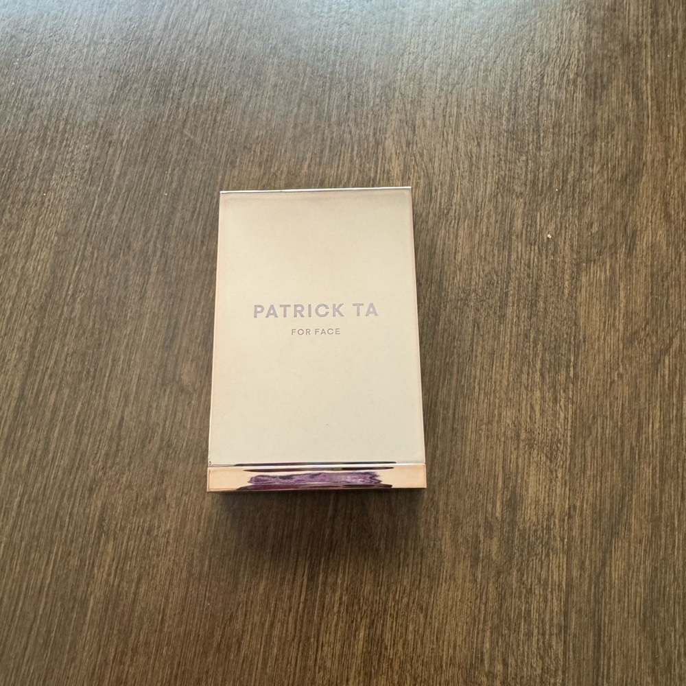 Patrick Ta Gold Face Palette in She’s Vibrant